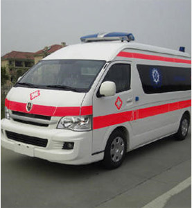 洪江市上汽大通救护车